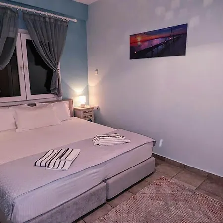 Bellevue - Panoramic Seaview Penthouse Apartment *